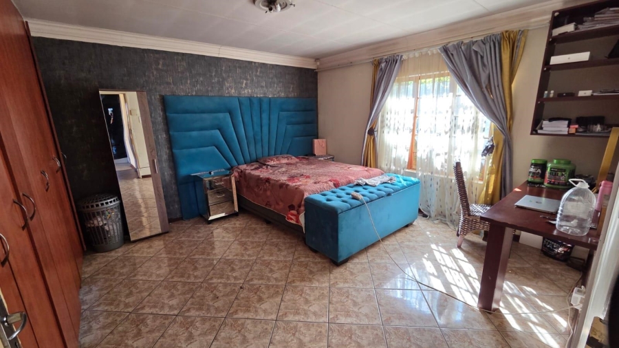 3 Bedroom Property for Sale in Vista Park Free State